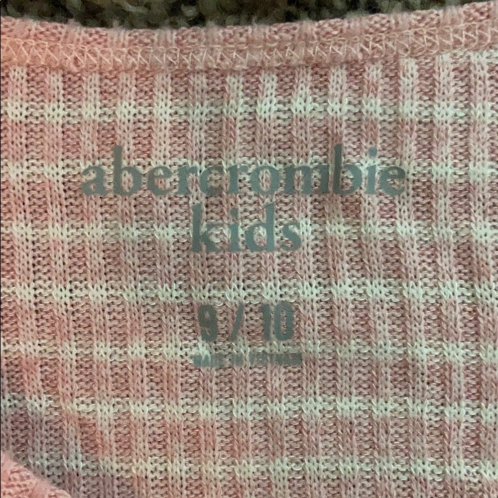 abrocrombie top - Picture 3 of 3
